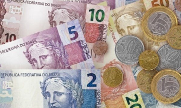 La devaluación del real pondría en riesgo el comercio fronterizo » Ñanduti