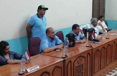 Según Miguel Domínguez, su acción ante Tribunal de Cuentas «ya se fue a agua de borraja» (sic) | Radio Regional 660 AM