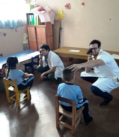 ¡Antes de volver a clases! Recomiendan realizar controles oftalmológicos a niños » Ñanduti