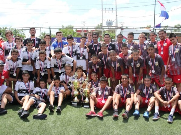 Olimpia Élite es el campeón de la Liga de Desarrollo - APF