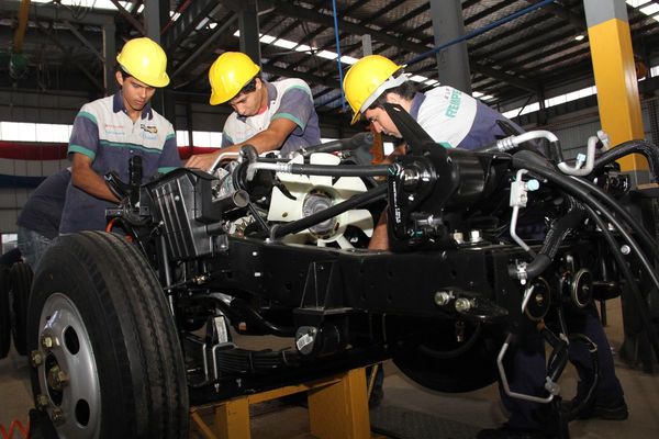 Acuerdo automotriz, garantía de exportación total de autopartes a Brasil