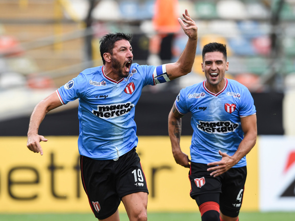 River de Uruguay da un paso importante hacia la segunda ronda