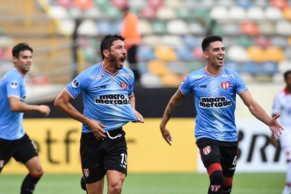 River uruguayo vence al Grau peruano - Fútbol - ABC Color