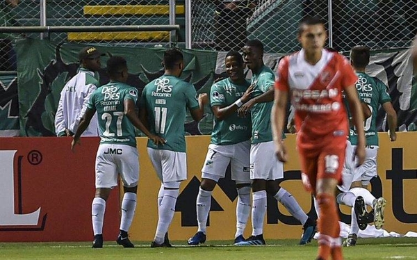 HOY / Deportivo Cali vence a River Plate en su debut internacional