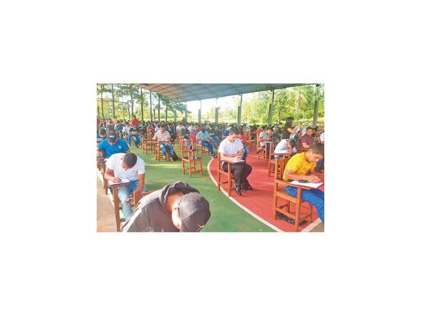239 pugnan por ingresar al Centro Agrícola de Itapúa