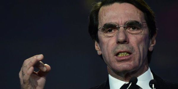 Dos ex gobernantes conservadores declararán en juicio en España