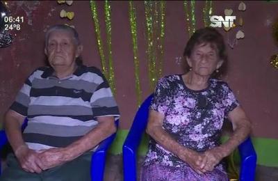 Matrimonio cumplió 70 años de casados - SNT