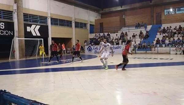 La V Azul, al borde de la eliminación, pero sigue respirando | Radio Regional 660 AM