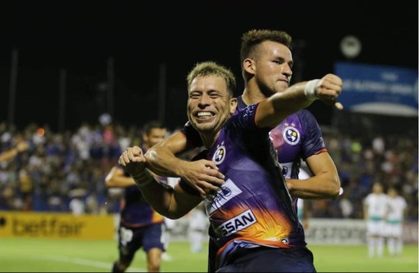Triunfo danzarín en debut en copa | Noticias Paraguay