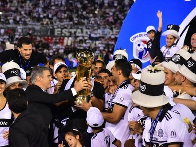 Javier Díaz de Vivar responde a Olimpia