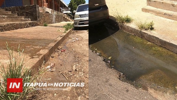 CLOACAS EN LAS CALLES ESPANTAN A TURISTAS DEL CIRCUITO COMERCIAL
