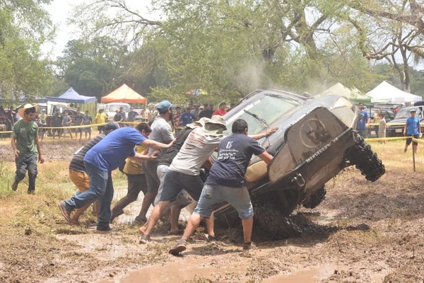 El Campeonato Nacional Todoterreno 4×4 arrancó a pura potencia