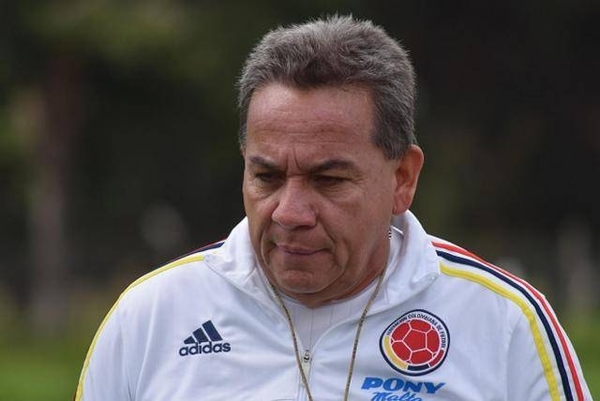 HOY / Exseleccionador de sub'17 femenina de Colombia acepta cargos por acoso sexual