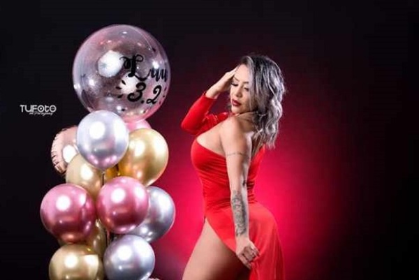 Laura Brizuela celebra sus 32 años