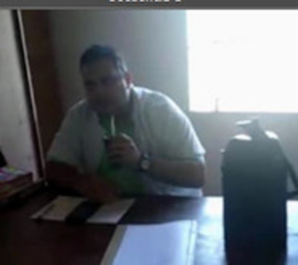 Doctor tomaba tereré y decía a pacientes que esperen más - Paraguay.com