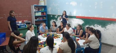 Iniciaron Club Lego para estudiantes de escuelas municipales | San Lorenzo Py