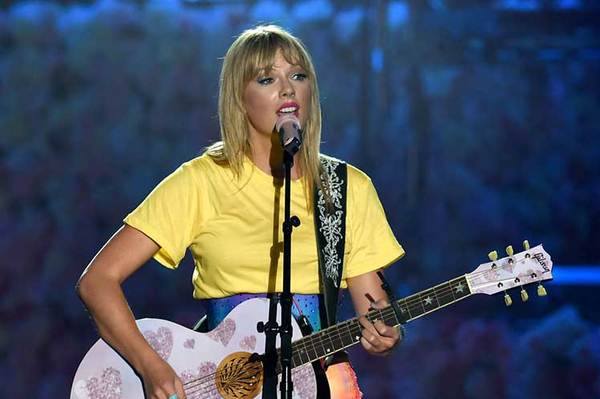 Taylor Swift es la artista que más sencillos vendió en la última década