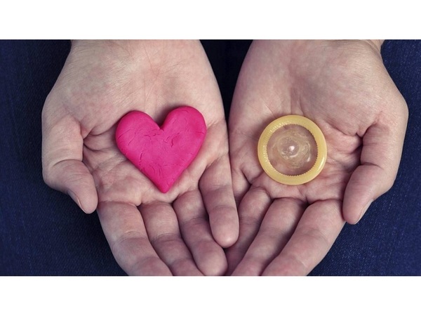 Día de los Enamorados: Salud insta a celebrar la fecha con “protección”