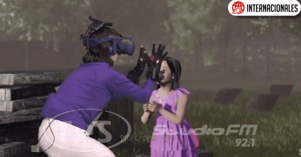 Una madre se reunió con su hija fallecida a través de realidad virtual.