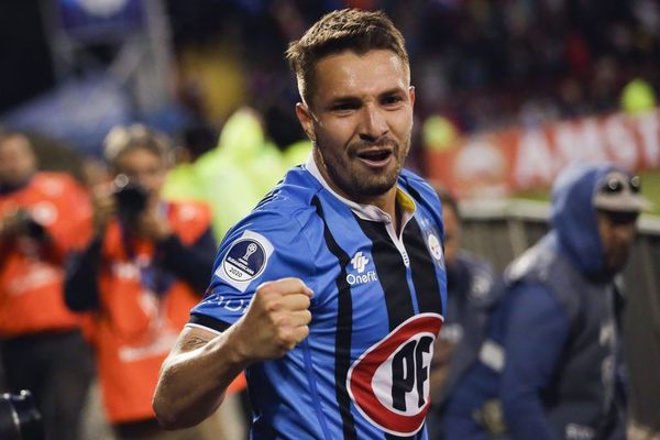 Agónico gol de penal permite ganar a Huachipato - Fútbol - ABC Color