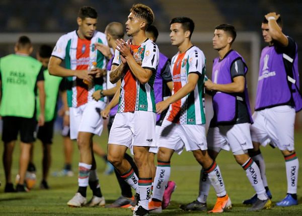 Palestino arrasa con Cerro Largo y avanza - Fútbol - ABC Color