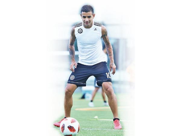 Derlis asoma como opción por Silva