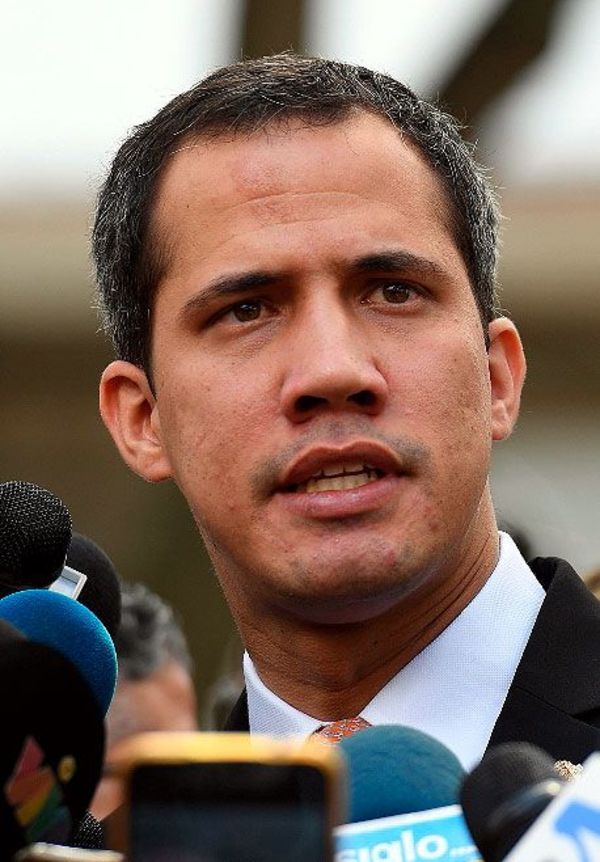 Guaidó intenta renovar lucha contra chavismo - Internacionales - ABC Color