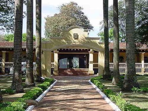 Intendente resalta drástica reducción de personal y eliminación de planilleros en la Comuna