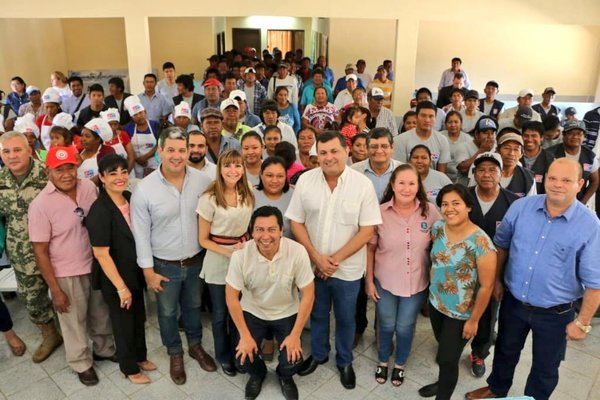 Pobladores de comunidades indígenas fueron capacitados en diversos oficios | .::Agencia IP::.