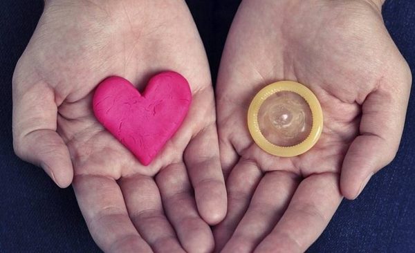 Cuidate y cuidale: Celebra el día de los enamorados sabiendo dónde encontrar protección » Ñanduti