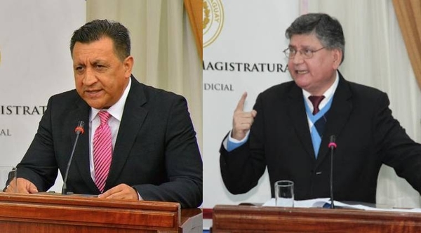 HOY / Evaluarán qué hacer con letrados 'soplones’: “Examen no era como para aplazarse”