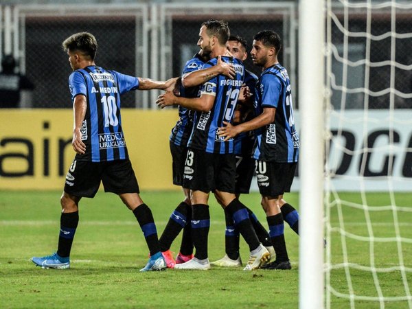 Liverpool quedan a puertas de la segunda fase de la Sudamericana