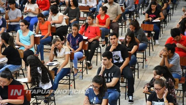 UNAS 1300 POSTULACIONES PARA BECAS ITAIPU/BECAL EN EL PRIMER DÍA.