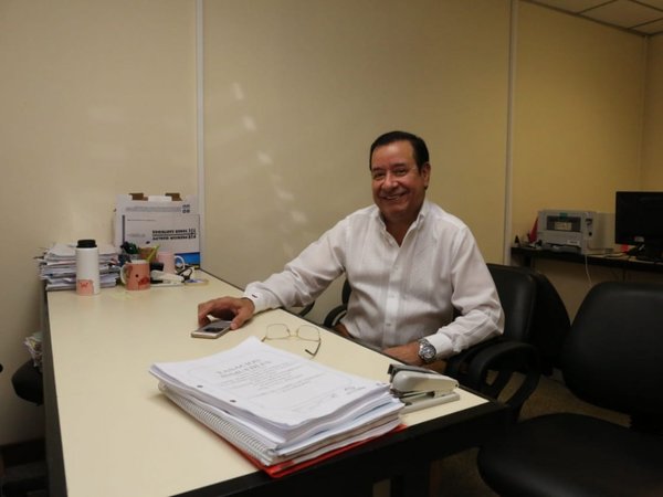 Juez aplaza decisión en caso de Miguel Cuevas