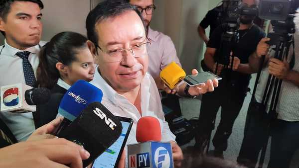 Cuevas insiste en su inocencia y aguarda decisión del juez » Ñanduti