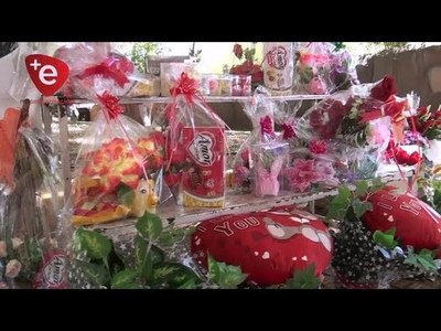 ENCARNACIÓN: PRECIOS ECONÓMICOS EN OBSEQUIOS PARA LOS ENAMORADOS EN LA PLAZA DE ARMAS