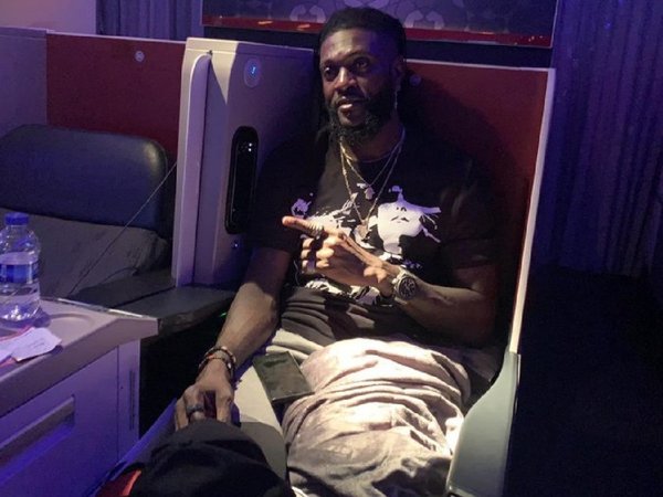 Adebayor ya está rumbo a Paraguay