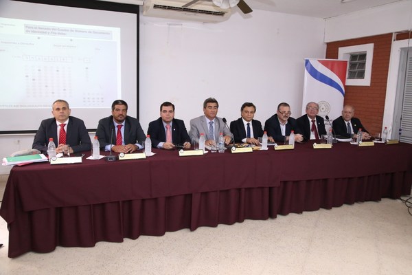 Candidatos a la CSJ que se “soplaron” en examen: inapropiado, pero siguen en carrera - ADN Paraguayo