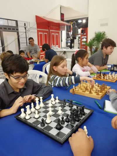 Clases gratuitas de ajedrez a niños - Polideportivo - ABC Color