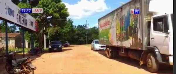 Exempleado habría asaltado a camión distribuidor de productos | Noticias Paraguay