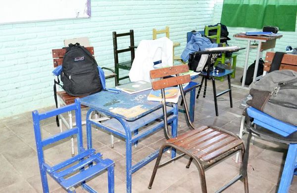Proyectan reparar 10.000 sillas y entregar a instituciones educativas - ABC en el Este - ABC Color