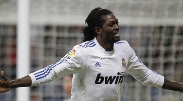 Adebayor tendrá el salario récord del fútbol paraguayo