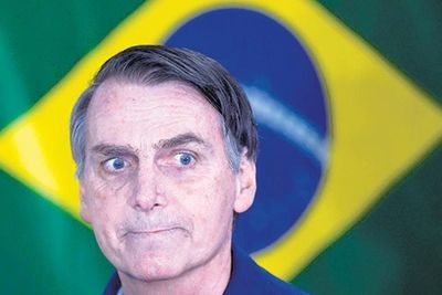 Insultos sin fin: para Bolsonaro Greenpeace es “una basura”