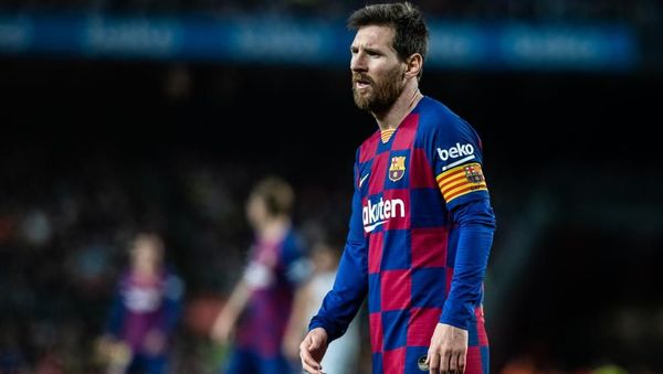 Se enojó Messi y disparó contra la directiva del Barcelona.
