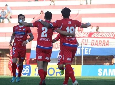 Nacional suma 6 puntos contra las  Águilas