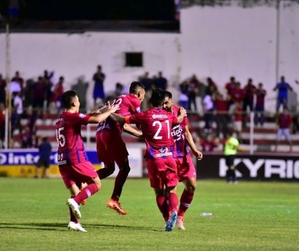 Cerro vence al Kelito de forma agónica