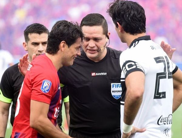 Olimpia y Cerro Porteño se veran las caras a finales de noviembre