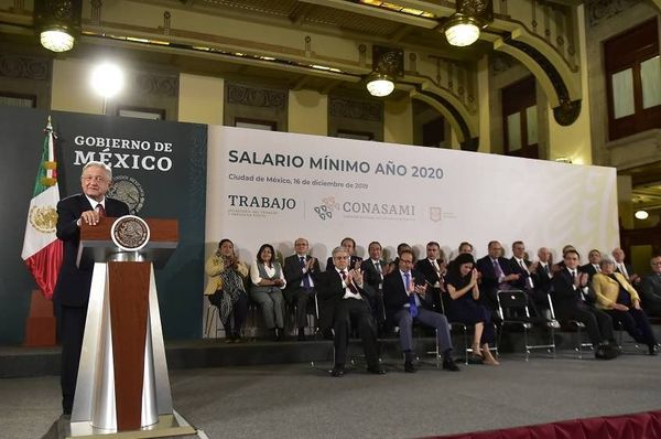 El Gobierno de México sube por segunda vez en menos de un año el salario mínimo