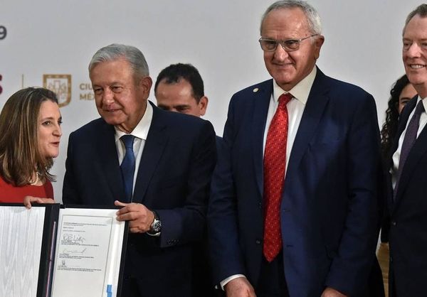 México, Estados Unidos y Canadá firman acuerdo de libre comercio