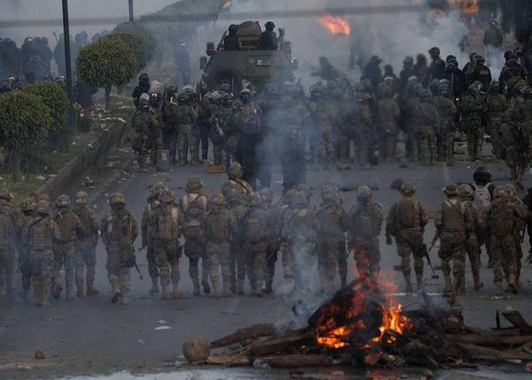 Alarma en Bolivia por la impunidad para los militares que repriman las protestas